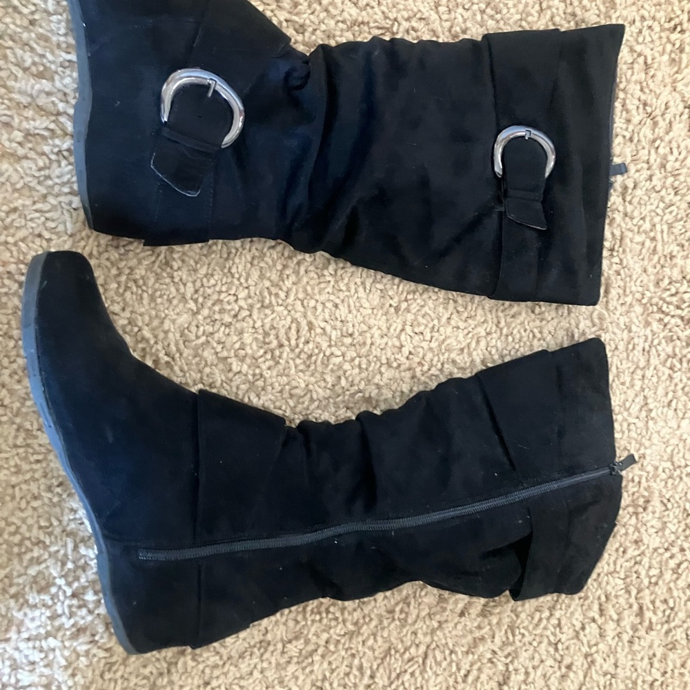 Stylish Black Women's Boots